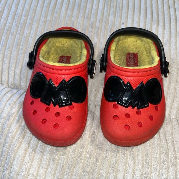 Toddler Mickey Mouse crocs classic red black yellow lined Disney child 7 - Picture 1 of 4